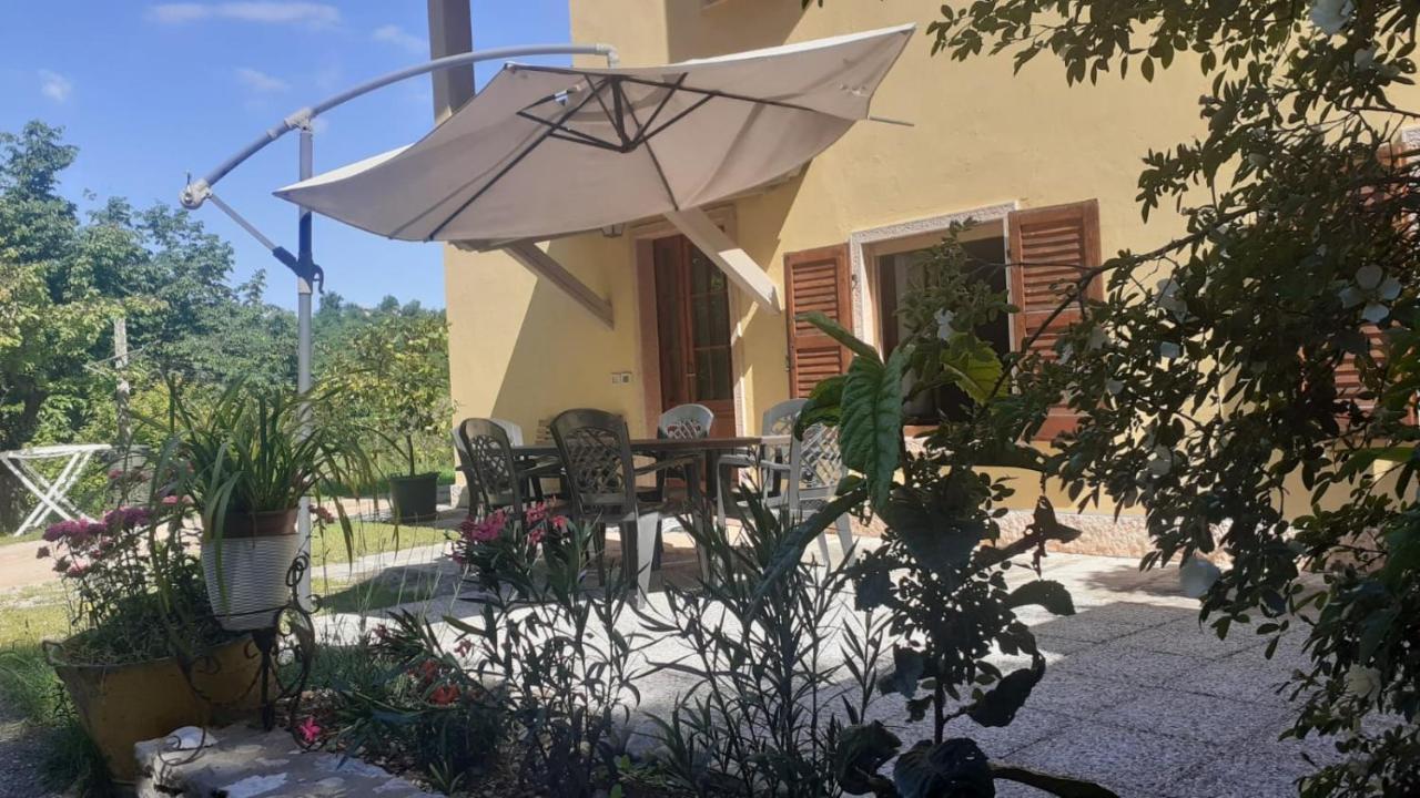Ca' La Volpe Villa Torri Del Benaco Exterior foto